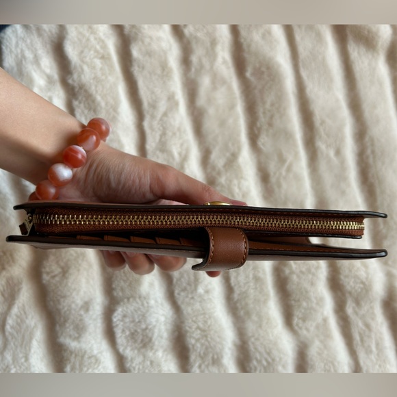 💜SOLD💜Coach Smooth Leather Essential Slim Wallet In Saddle CH823 - Picture 6 of 16